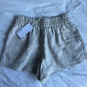 Reformation linen shorts XS